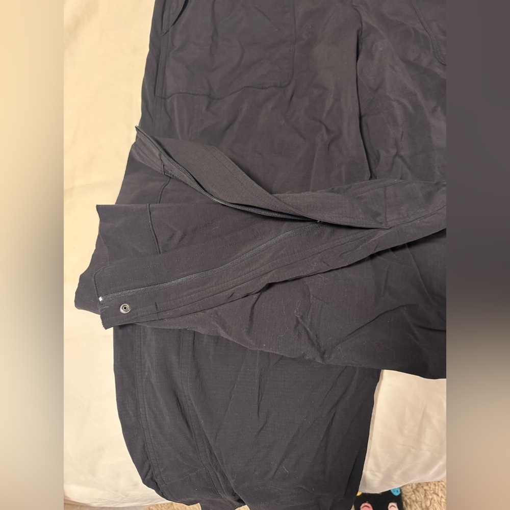 Athleta Trekkie High Rise Parachute Pant - Picture 3 of 6